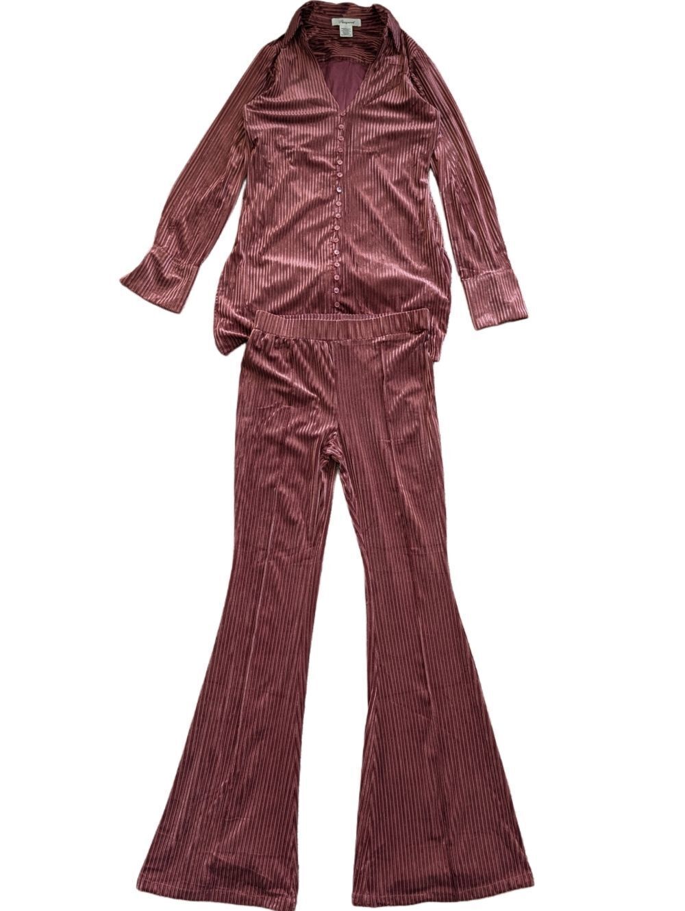 Passport Womens Rose Red Velvet Ribbed Button Front Top & Flare Pants Set Small